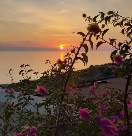 Villa Luna Rossa *